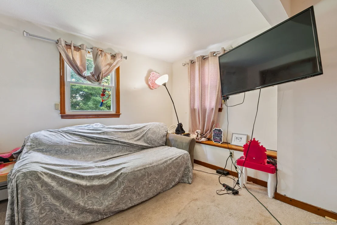 Photo of 2 Sandra Drive