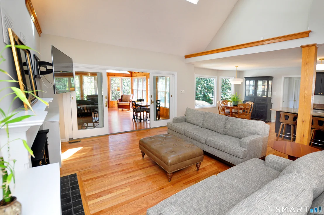 Photo of 98 Andrew Drive