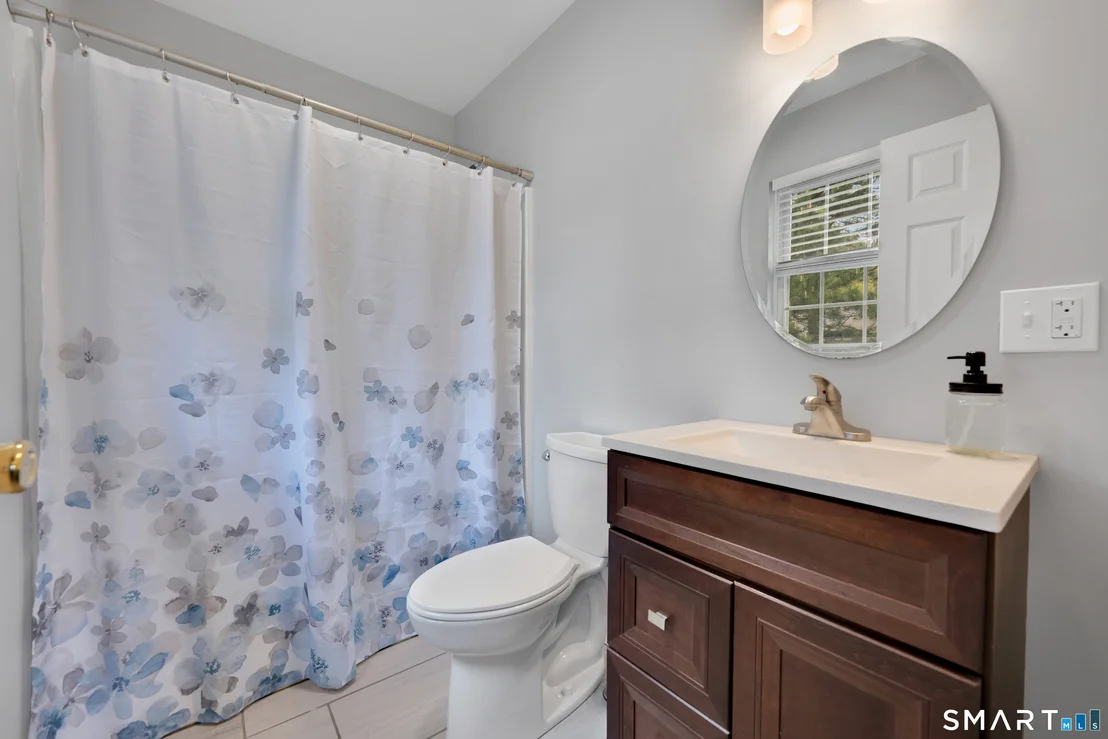 Photo of 43 Oak Street