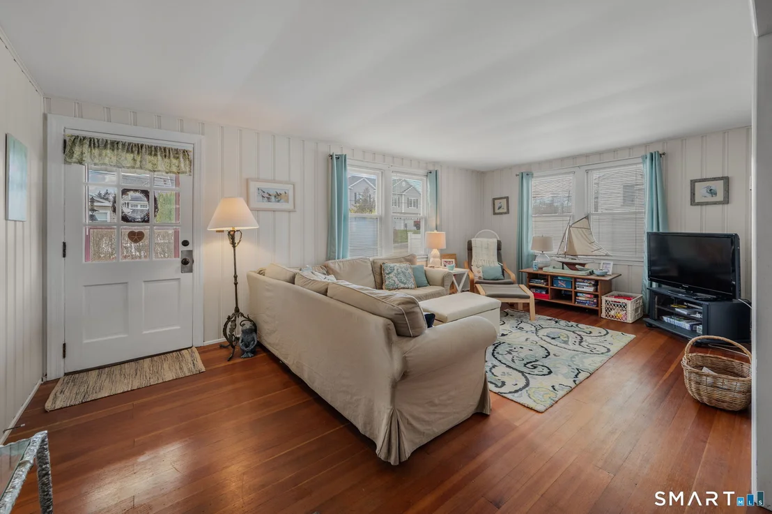 Photo of 8 Biscayne Boulevard
