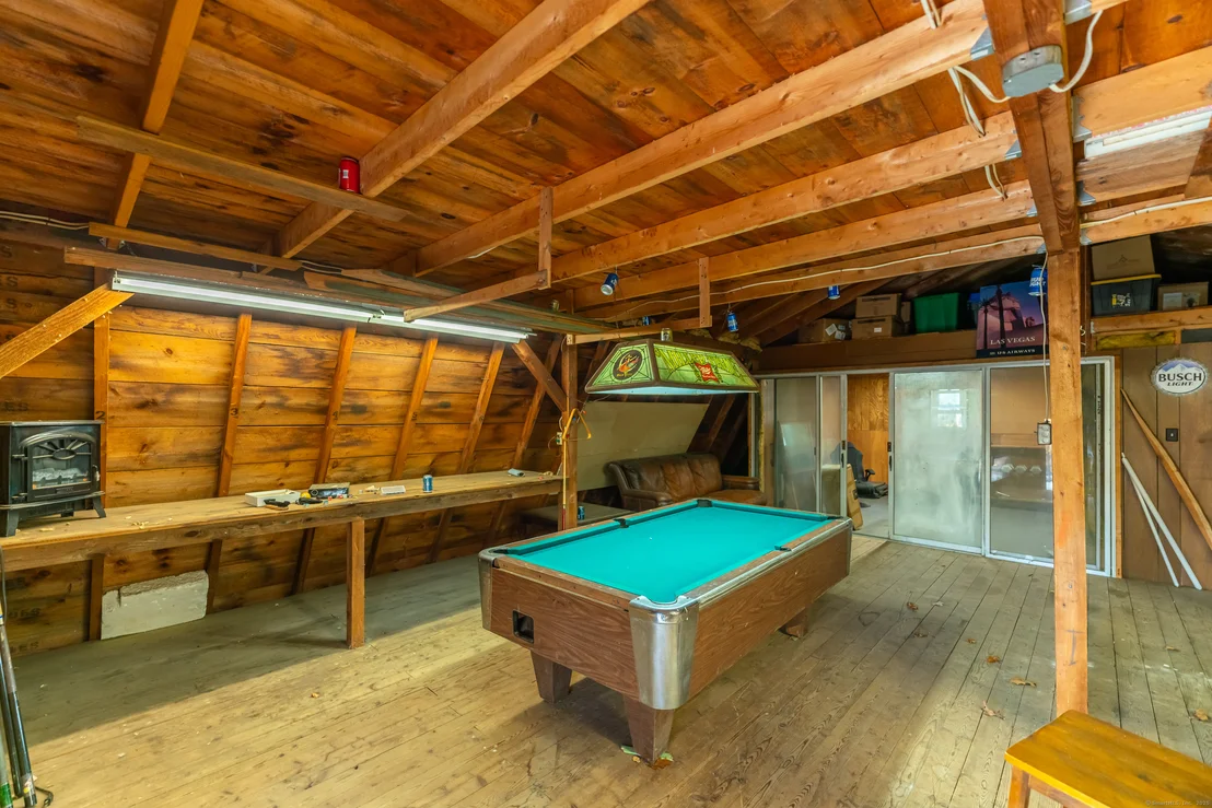 Photo of 280 River Road