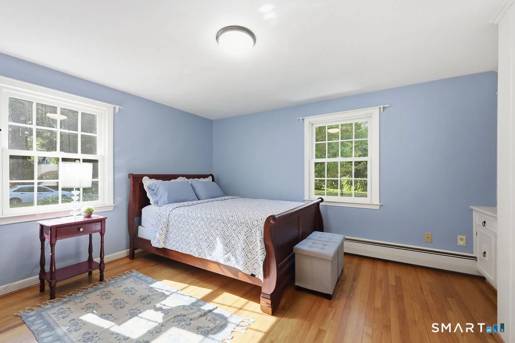 Photo of 8 Penwood Road