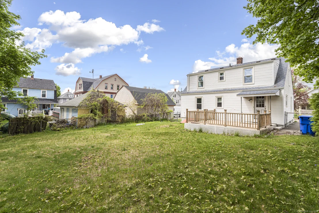 Photo of 14 Grant Avenue