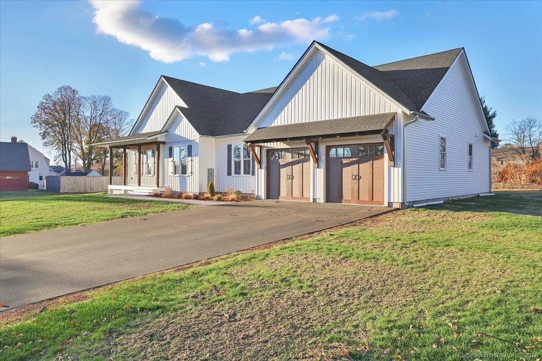 Photo of 31 Joyce Lane