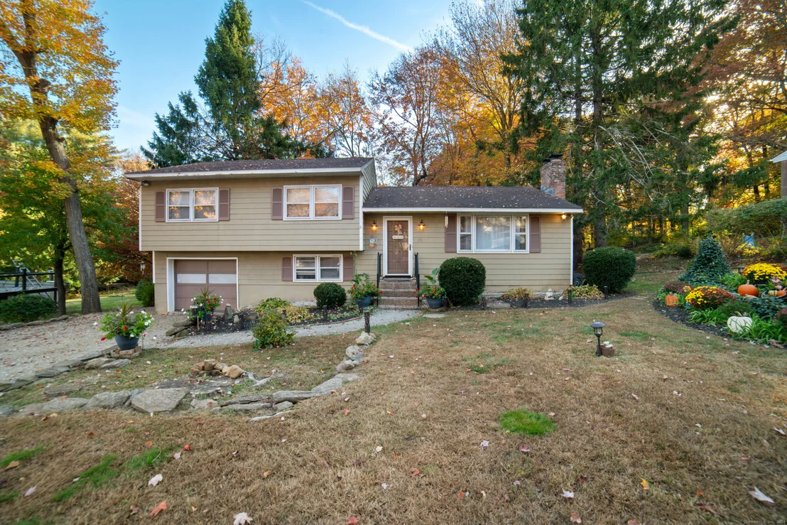 Photo of 25 Longmeadow Drive