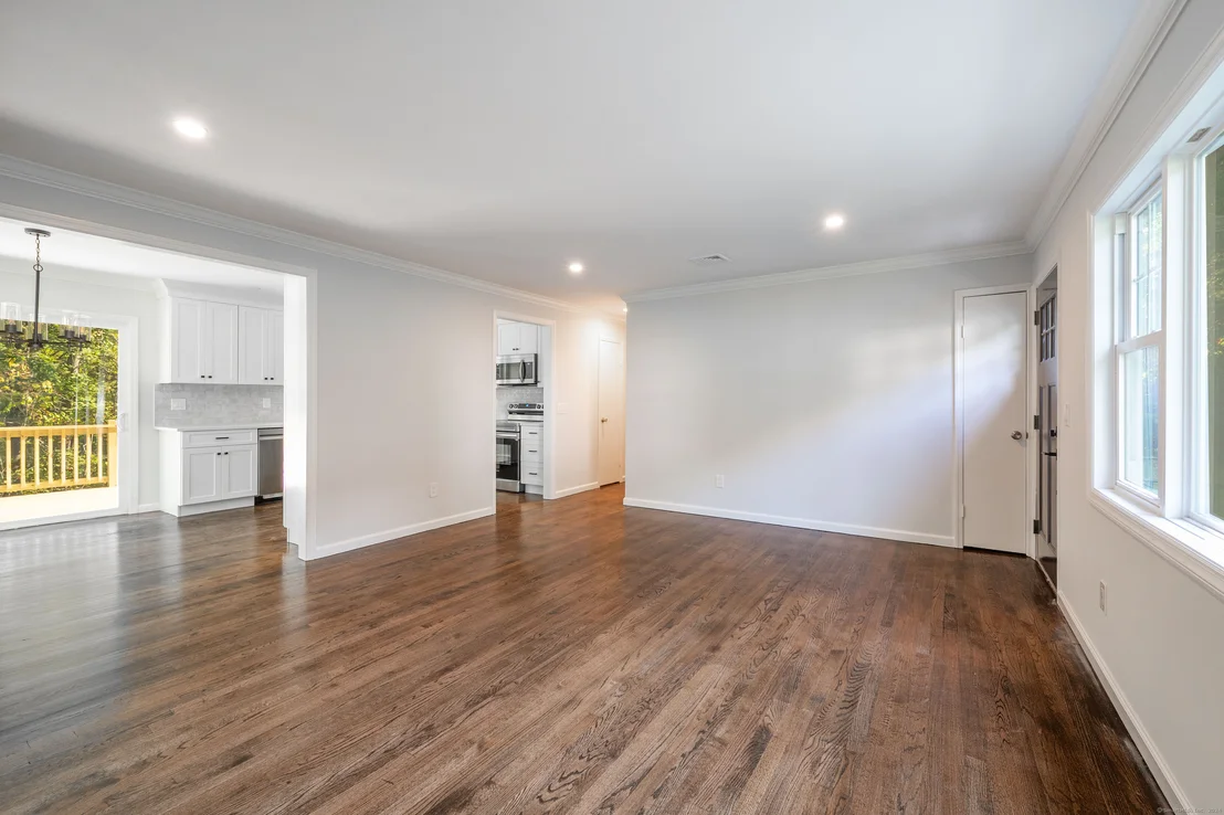 Photo of 74 Hillandale Road