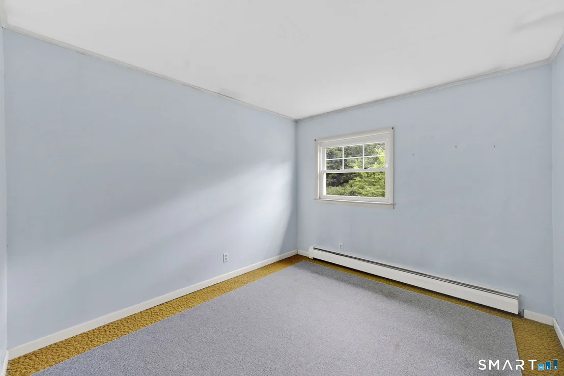 Photo of 64 Hoffman Road