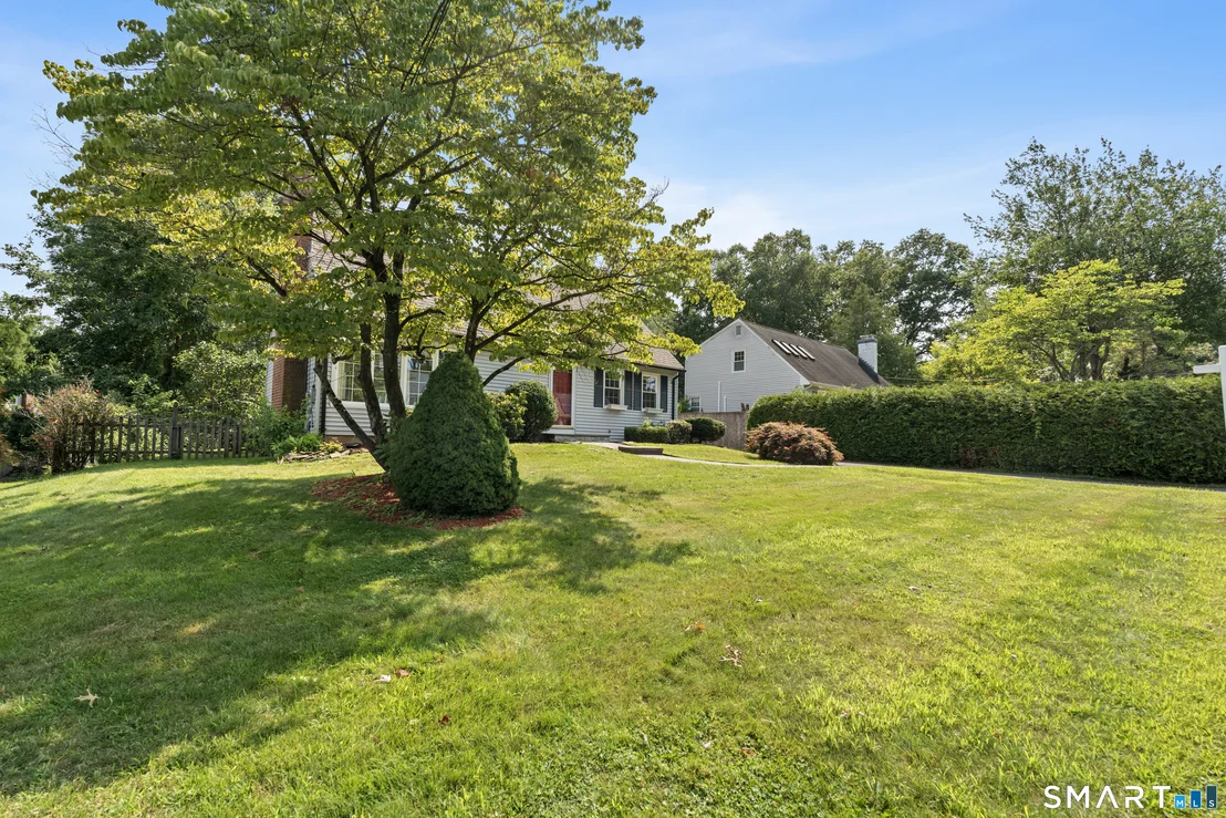 Photo of 43 Sunset Road