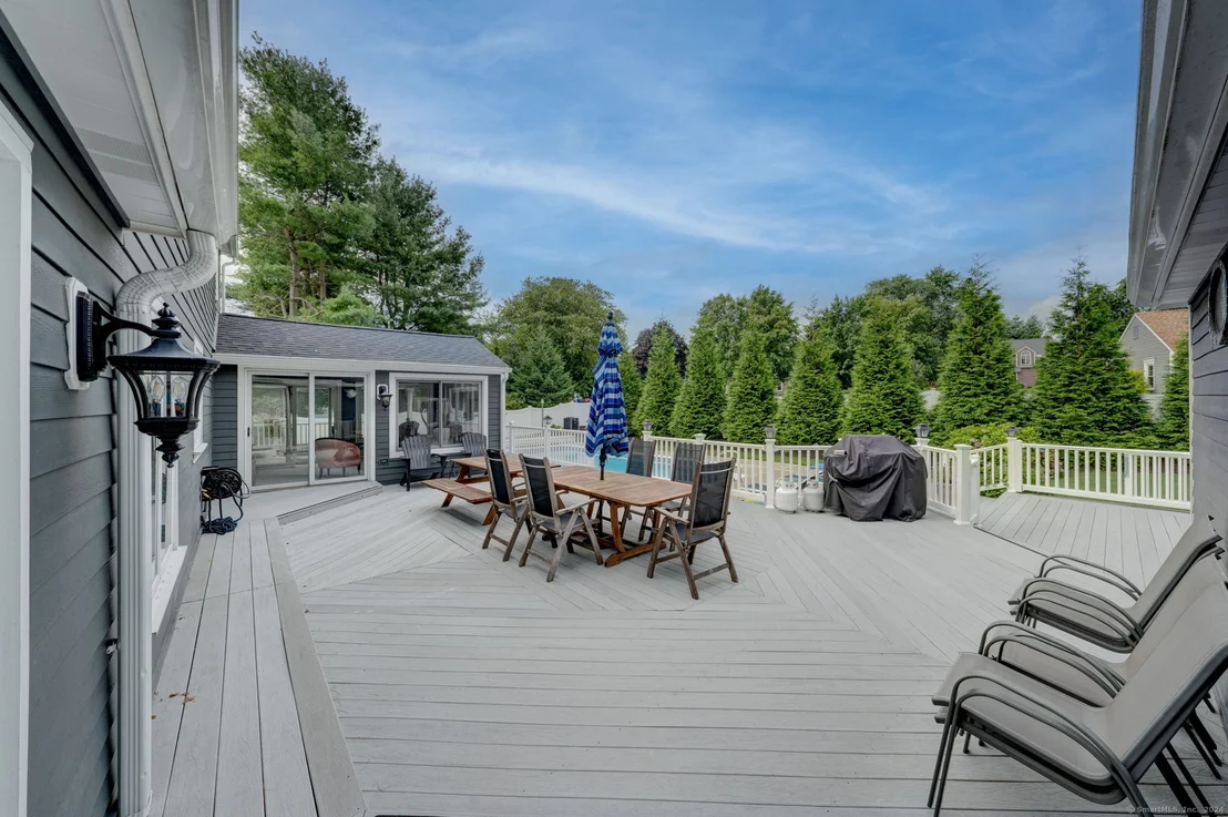 Photo of 6 Rolling Meadow Drive