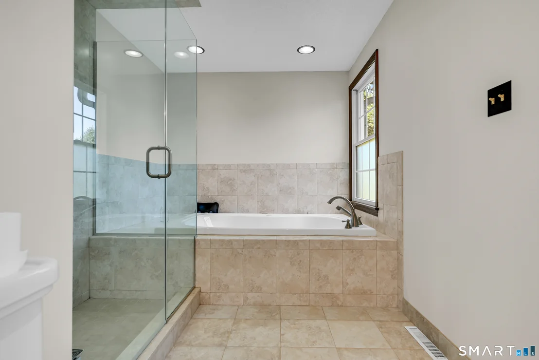 Photo of 170 Tanglewood Drive