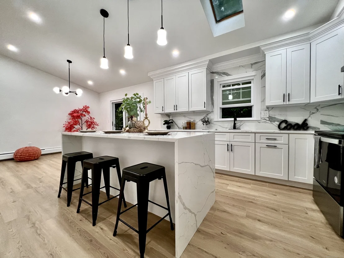 Photo of 39 Jillijam Place