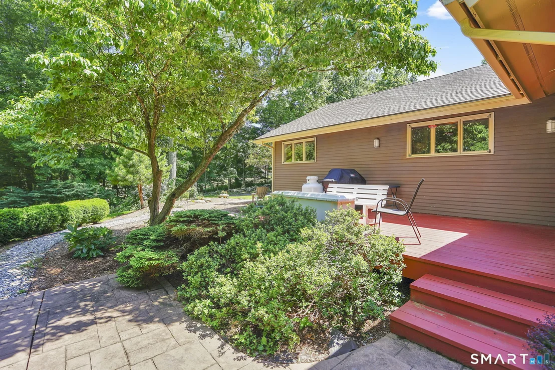 Photo of 70 Davis Road