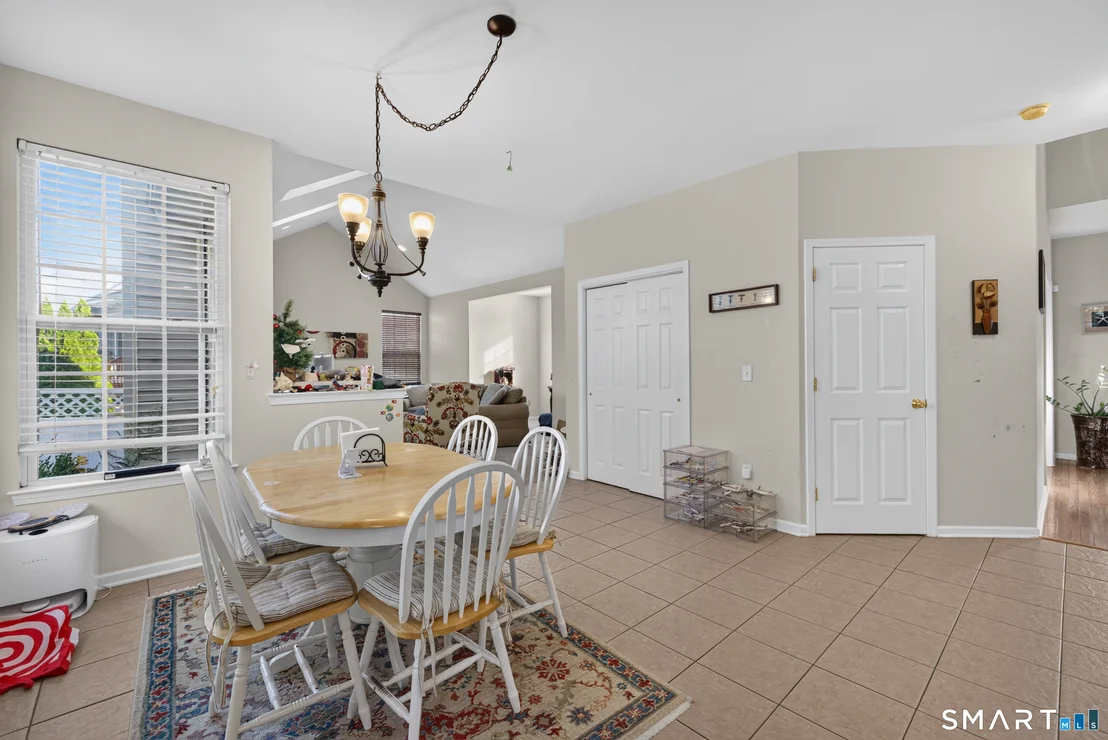 Photo of 25 Auburn Way