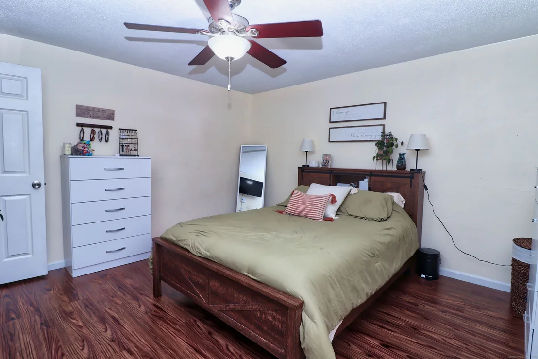 Photo of Unit APT2E at 2 Branch Road