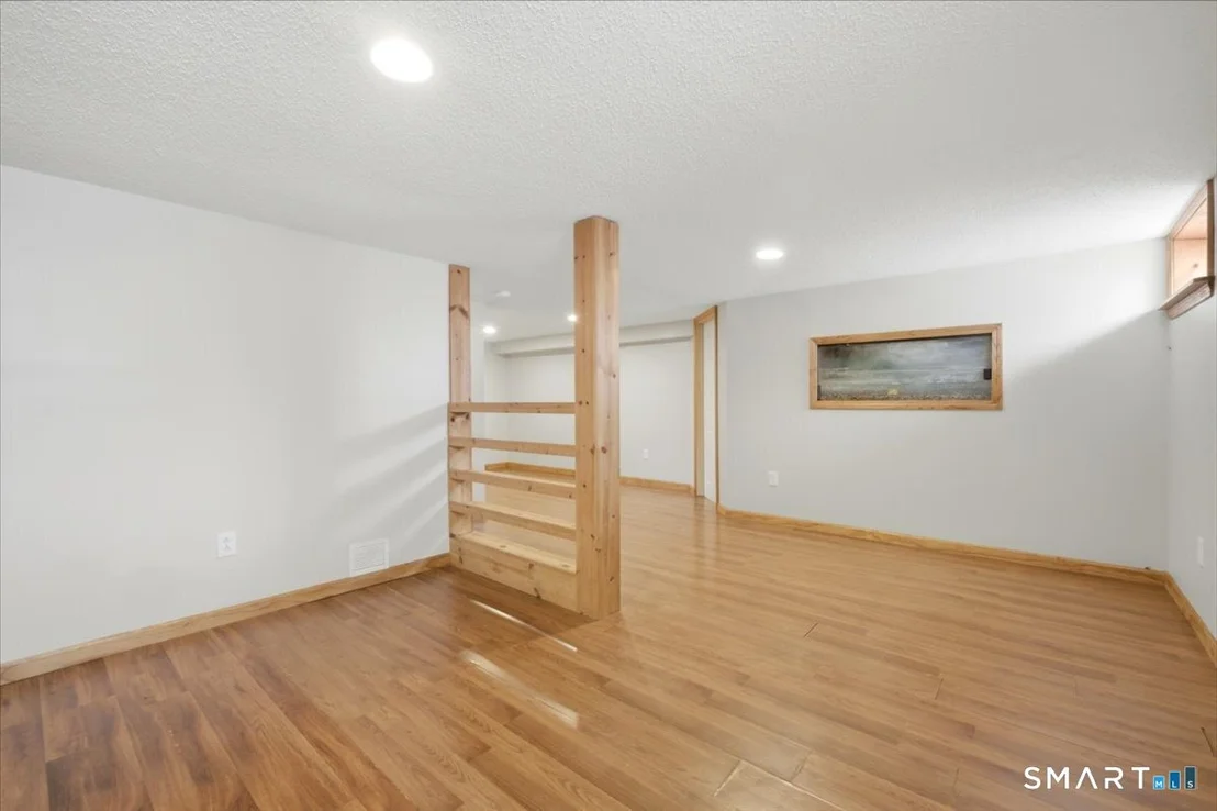Photo of 8 Manor Road