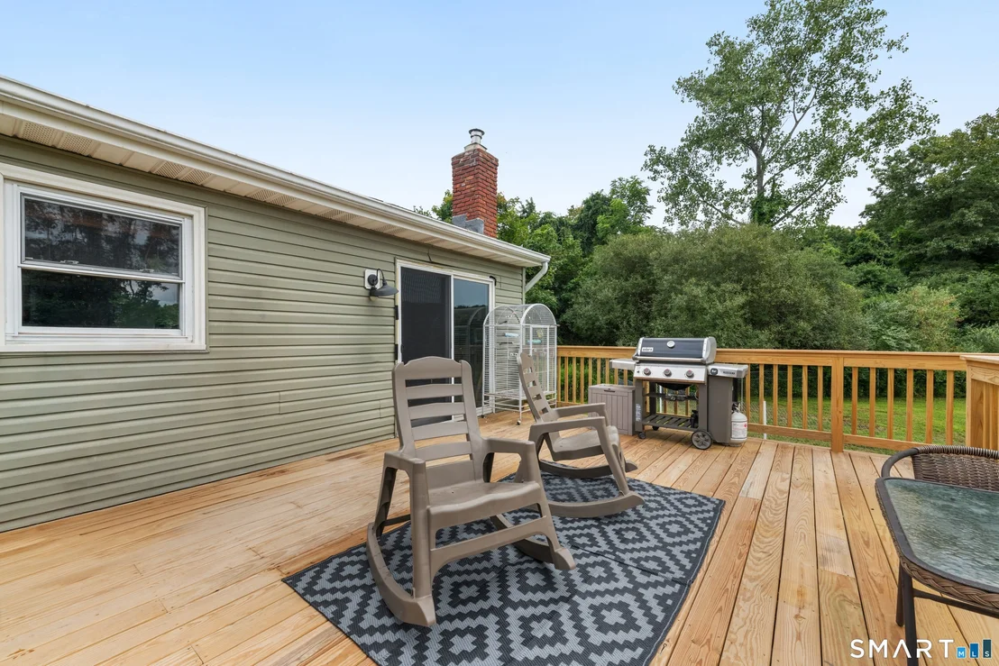 Photo of 8 Meadow Drive