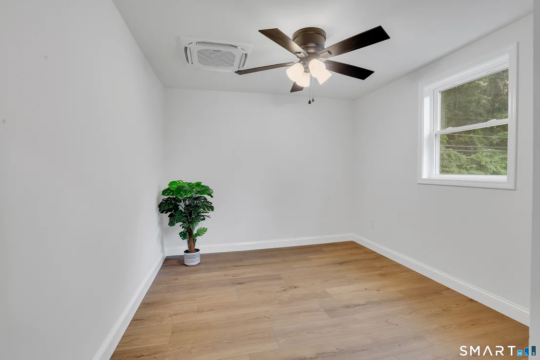 Photo of 165 Daly Road