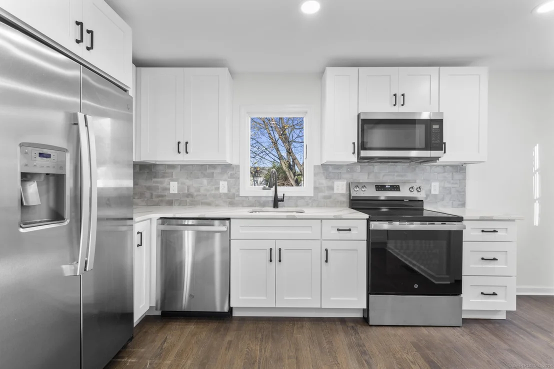 Photo of 76 Taylor Avenue