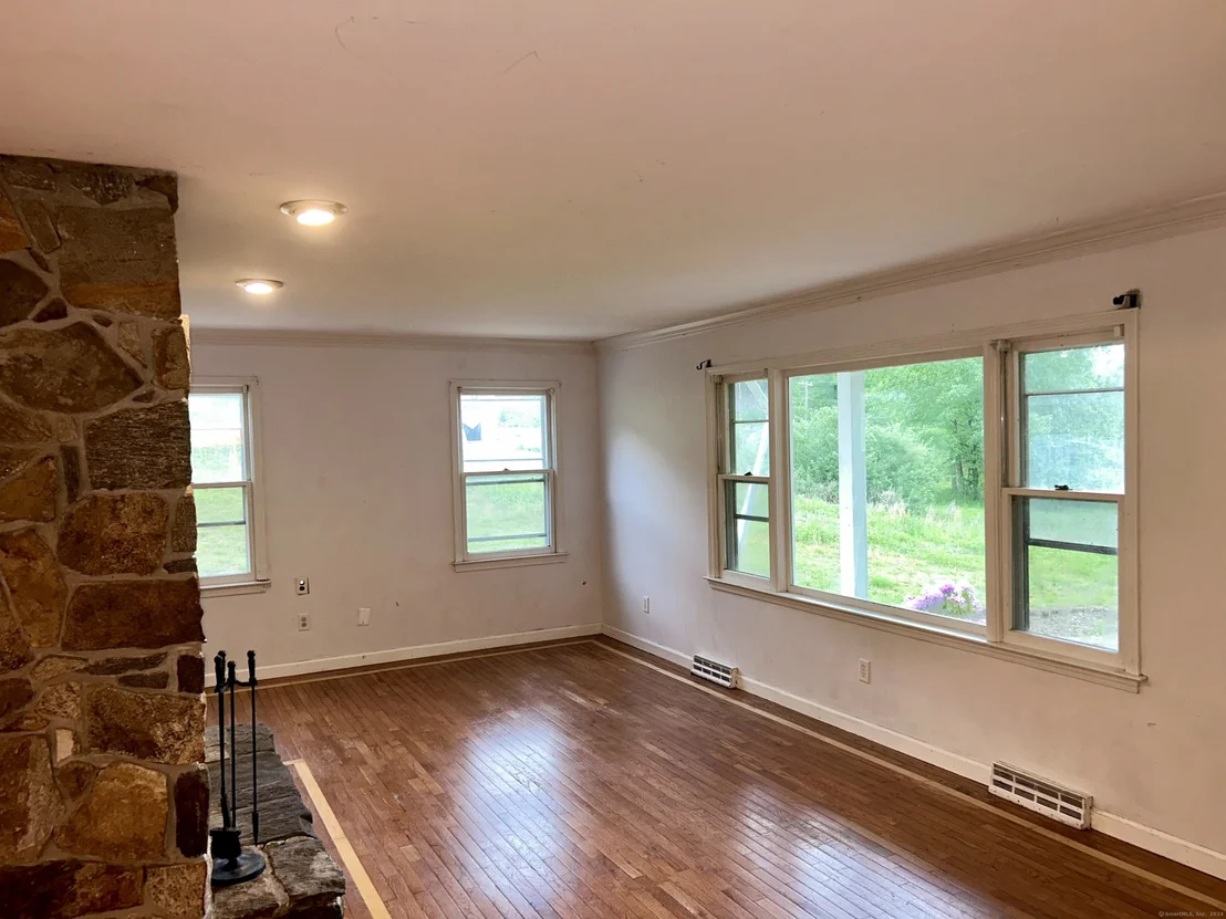 Photo of 626 Roosevelt Drive