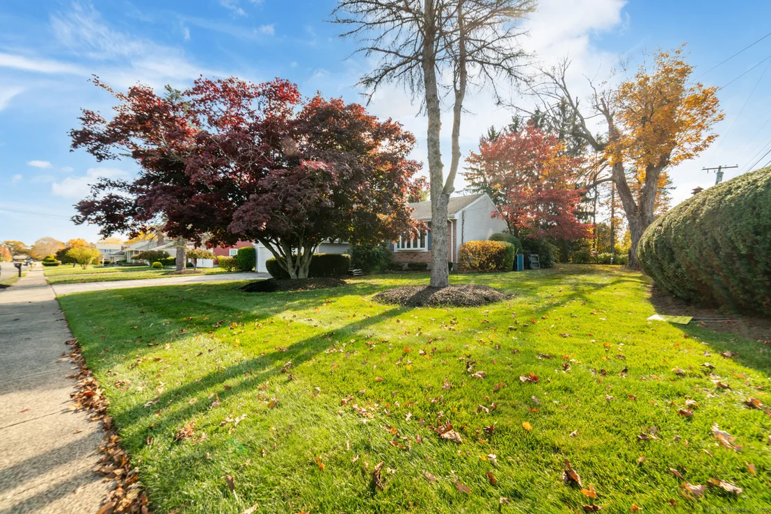 Photo of 6 Ridgecrest Lane
