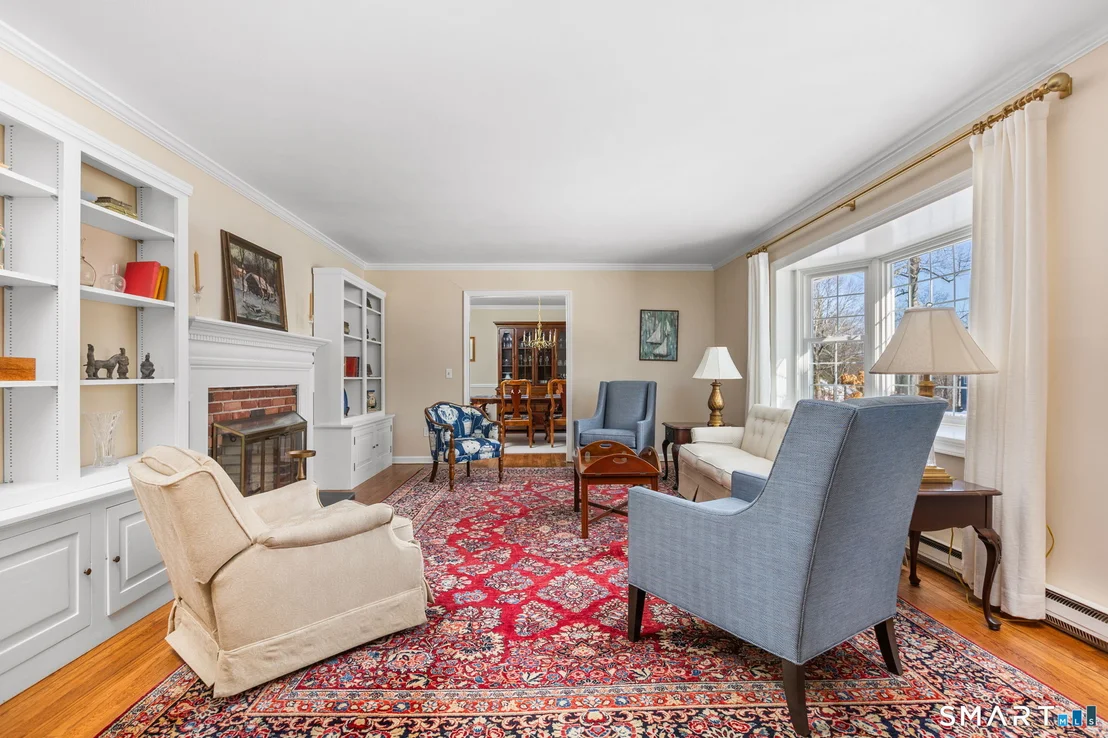 Photo of 15 Lindencrest Drive