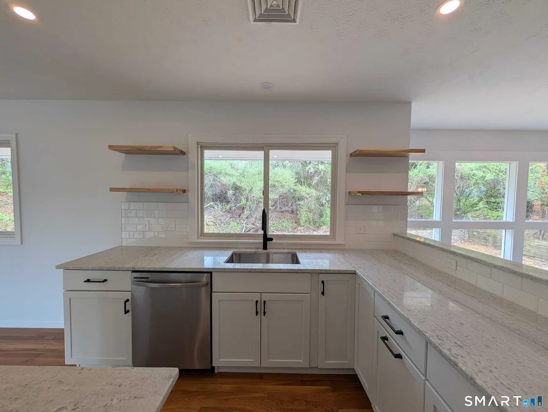 Photo of 155 Colony Street