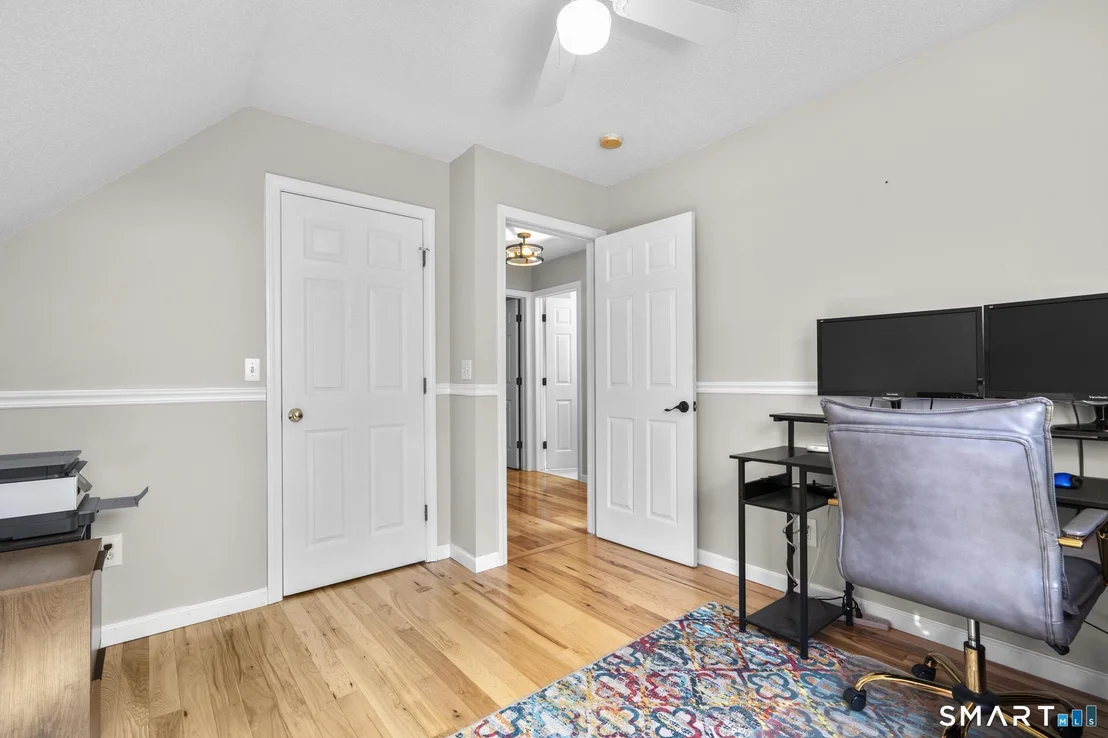 Photo of 11 Huntington Drive