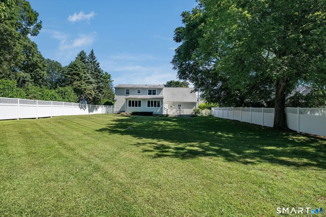 Photo of 145 Beach Park Road