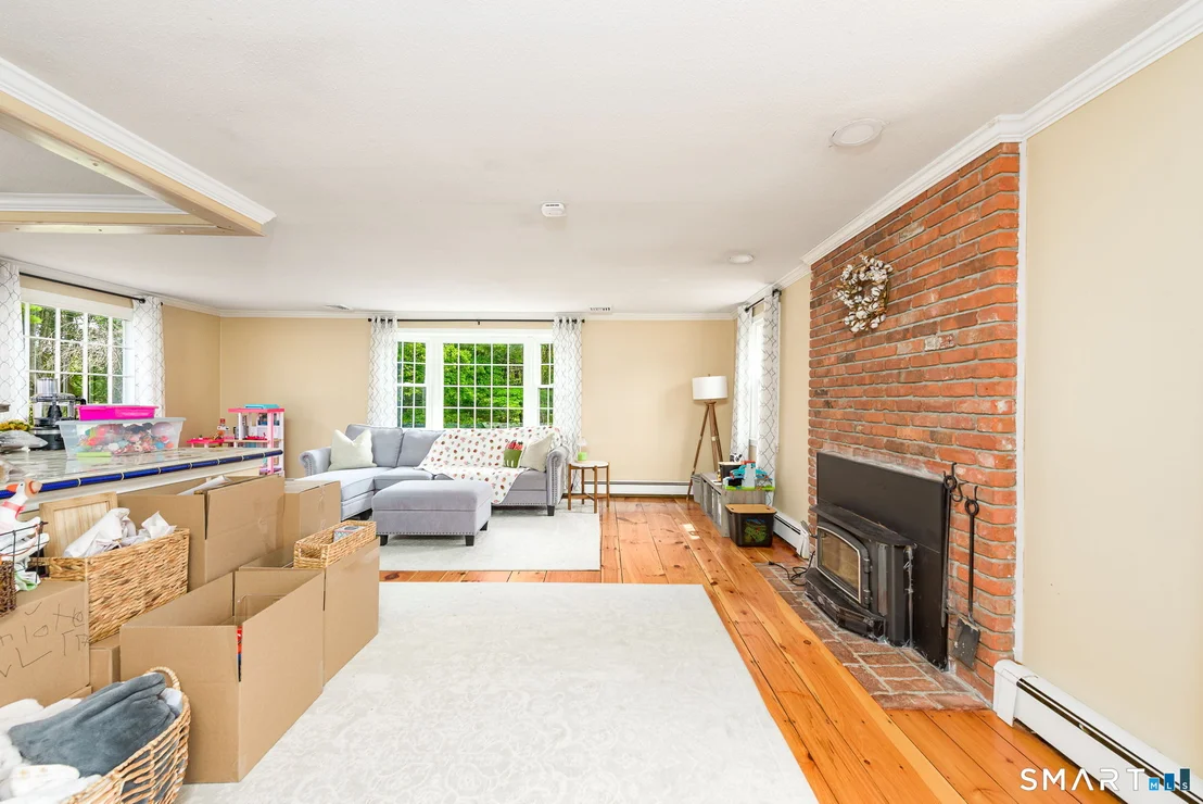 Photo of 4 Lenora Drive