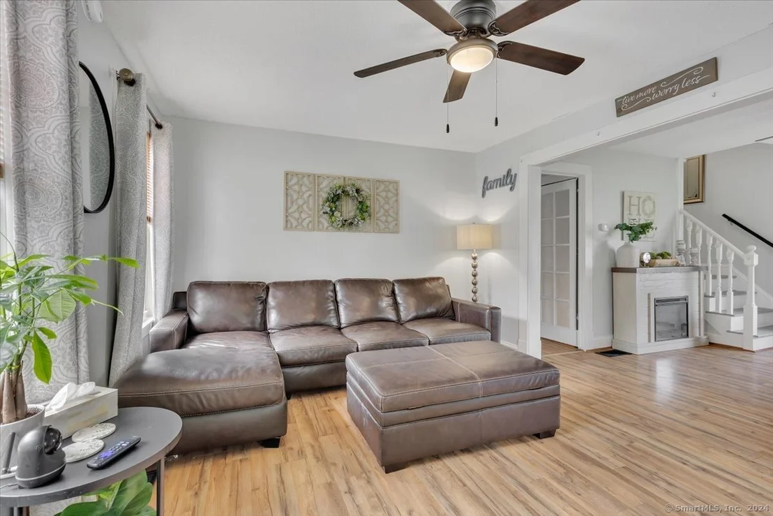 Photo of 34 Brainard Road