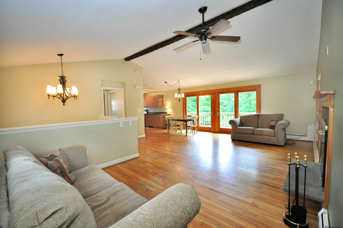 Photo of 35 Ravine Road