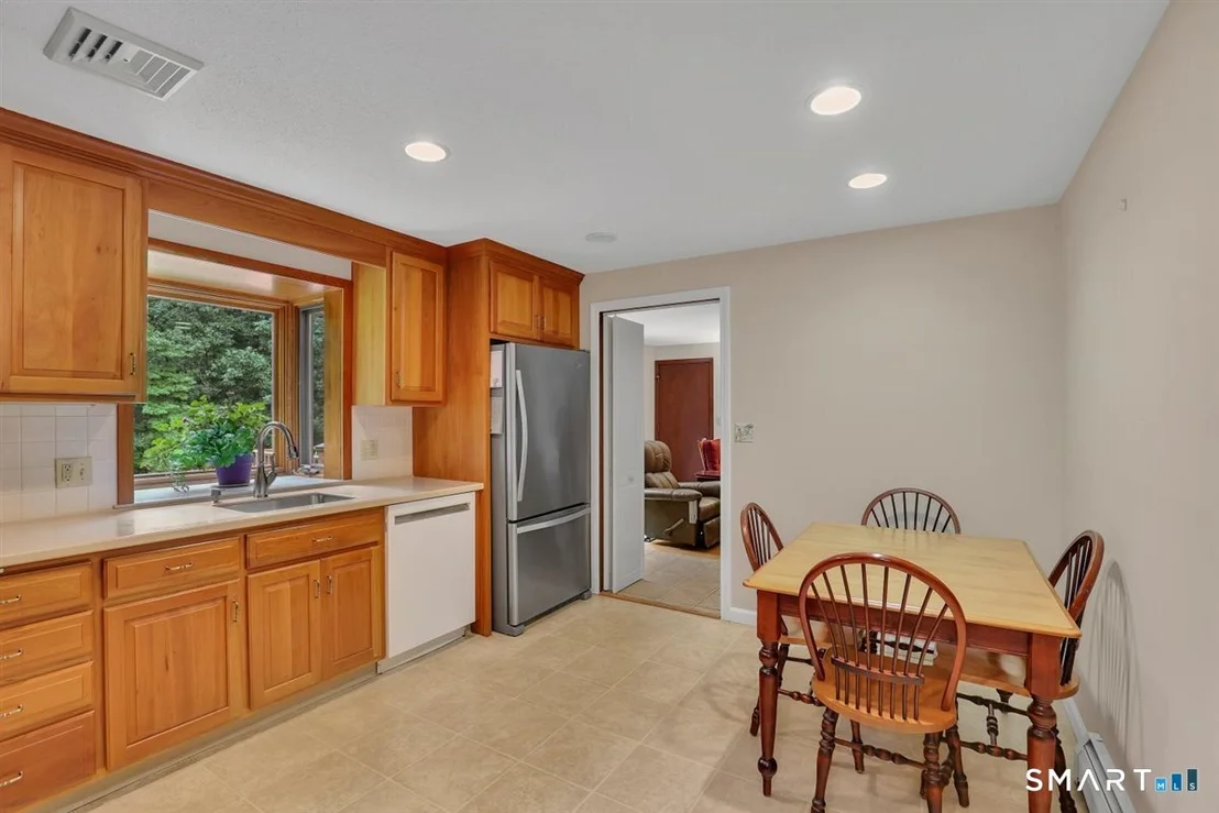 Photo of 190 Valley View Road