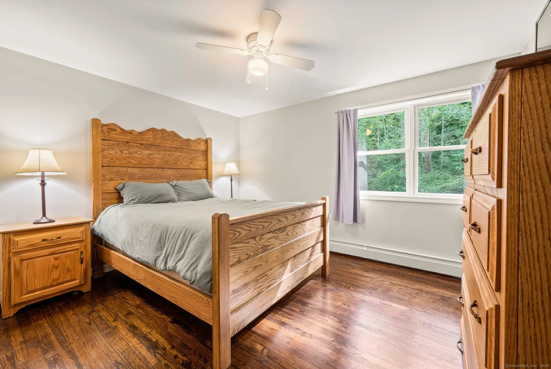 Photo of 160 Hattertown Road