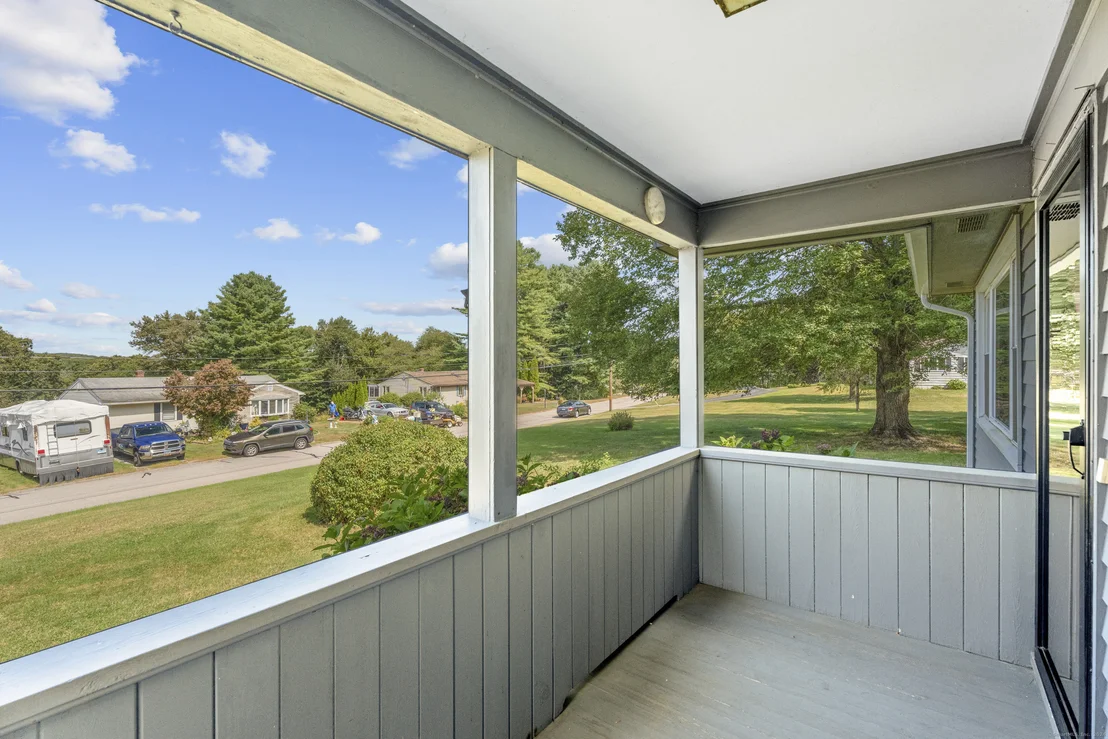 Photo of 43 Arrowhead Drive