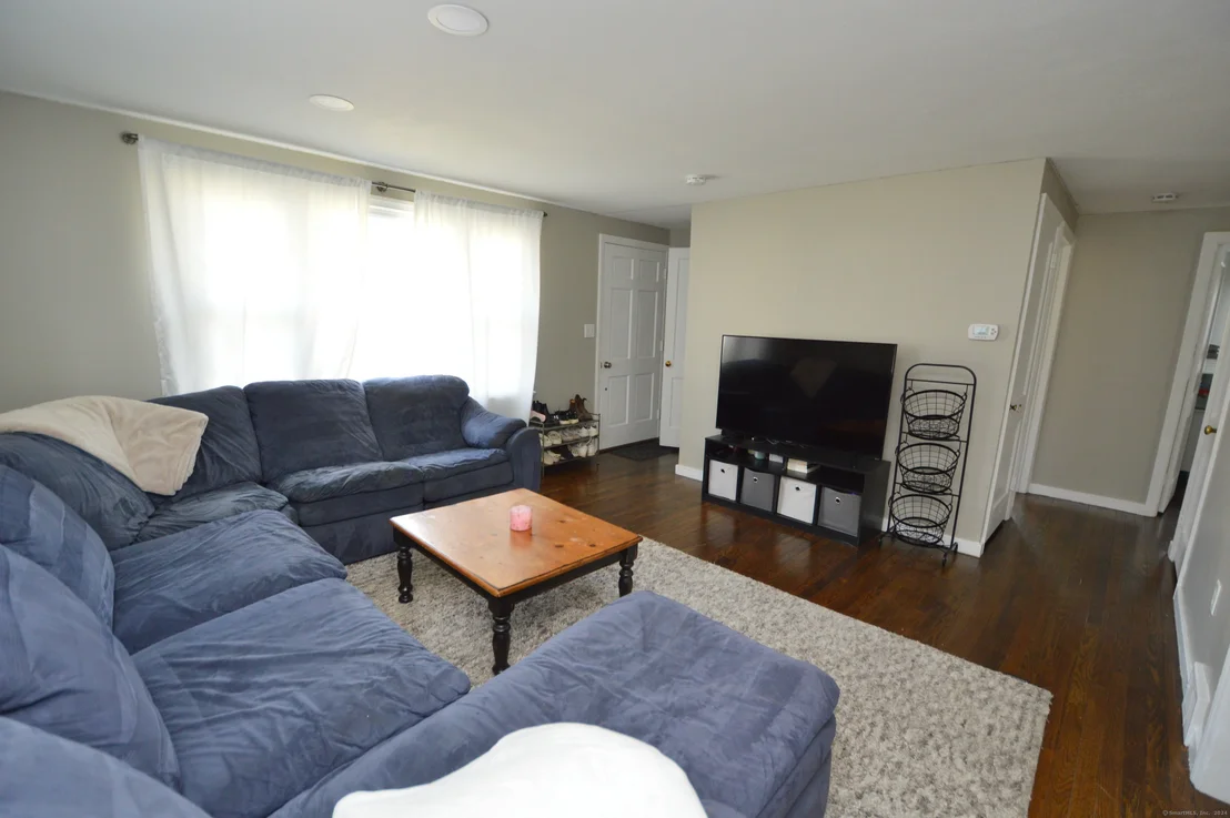 Photo of 50 Quaker Road