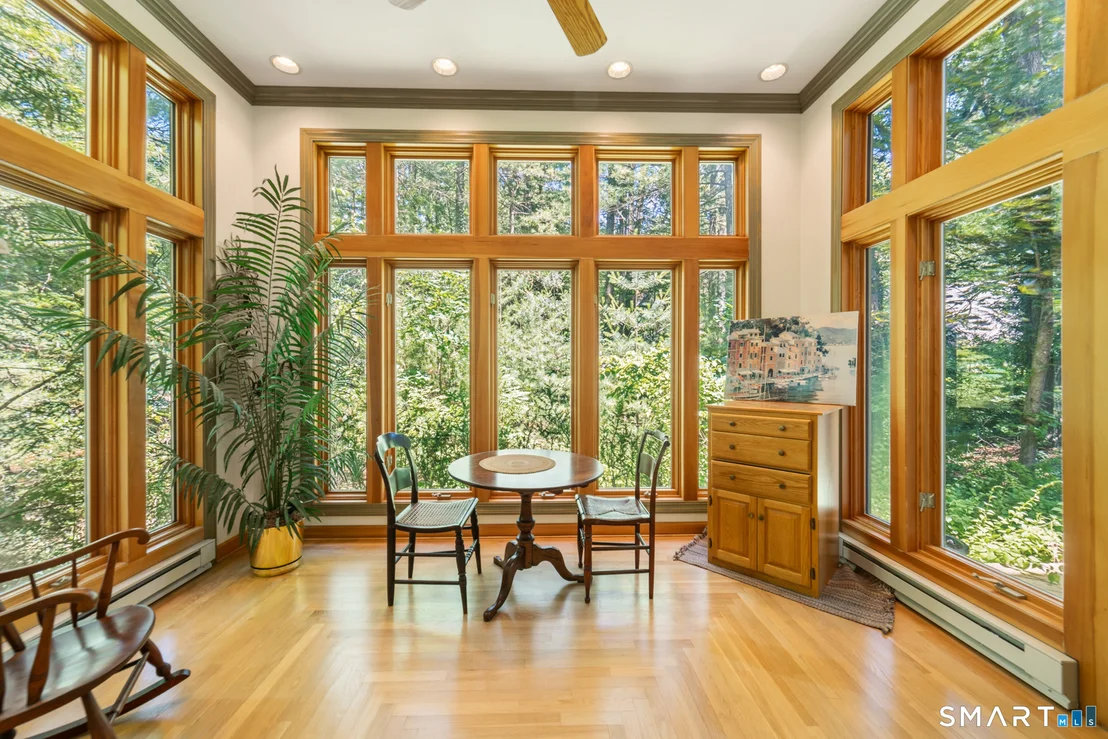 Photo of 8 Beacon Heath