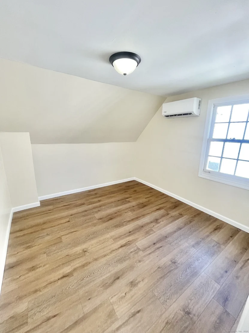Photo of 16 Ocala Street