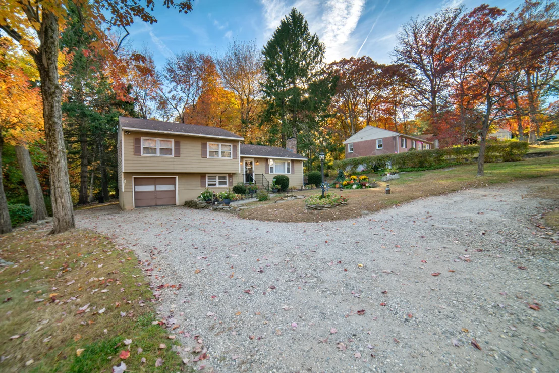 Photo of 25 Longmeadow Drive