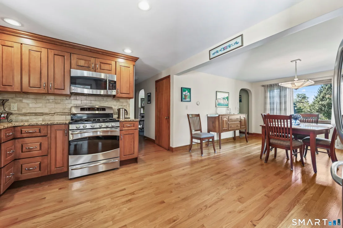 Photo of 24 Bracewood Road