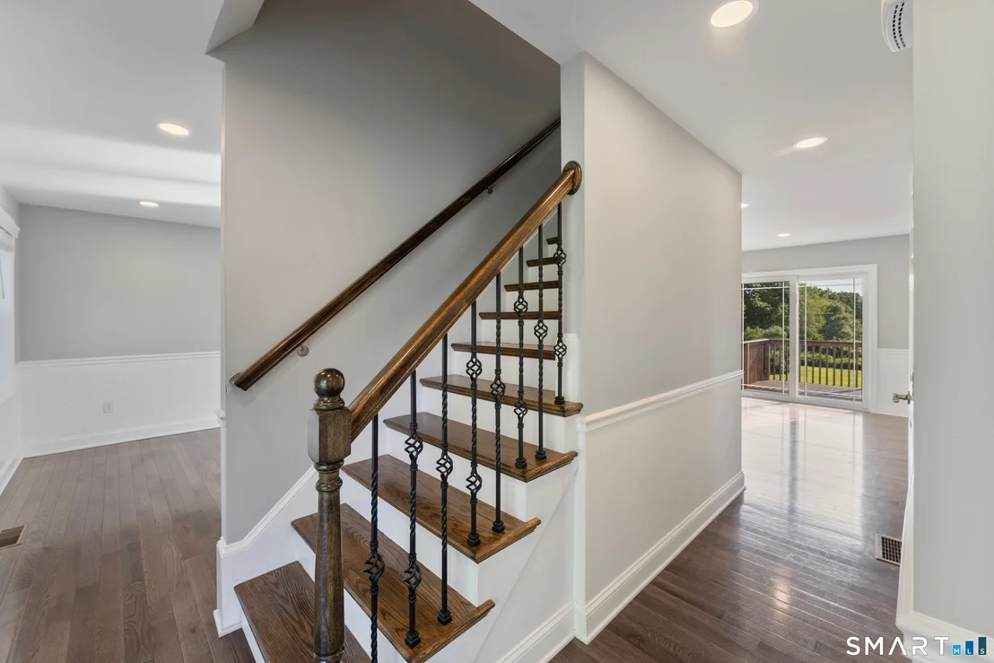 Photo of 456 Sterling Hill Road