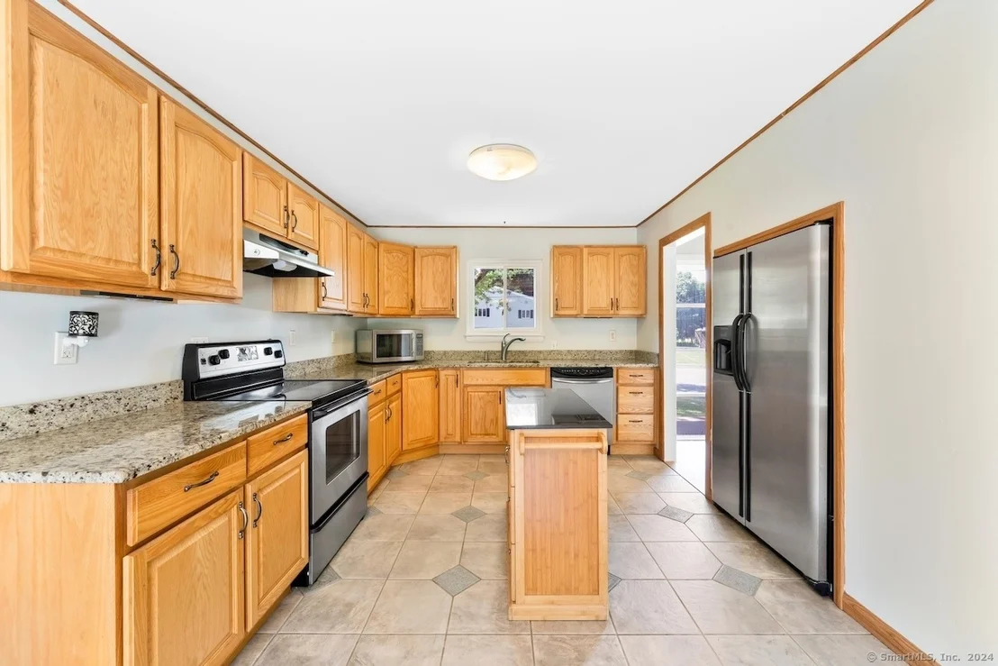 Photo of 39 Niles Drive