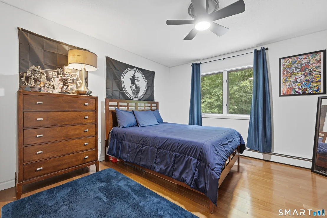 Photo of 25 Eagle Rock Trail