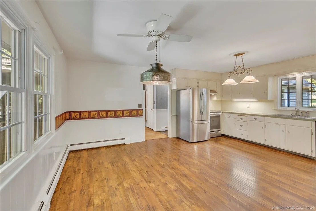 Photo of 102 Acer Drive
