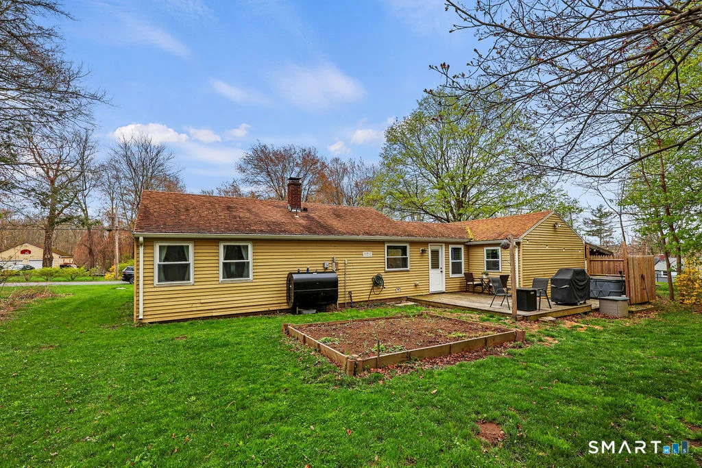Photo of 6 High Meadow Road
