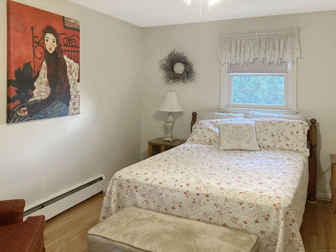 Photo of 378 Mansfield Avenue