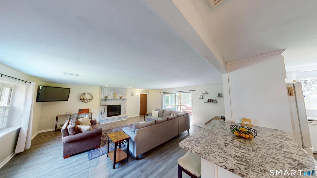 Photo of 341 Sharon Drive