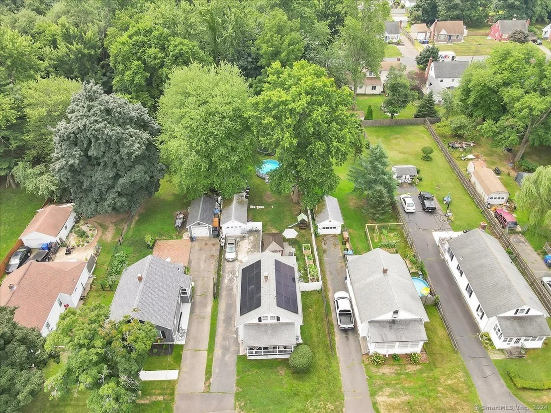 Photo of 34 Brainard Road