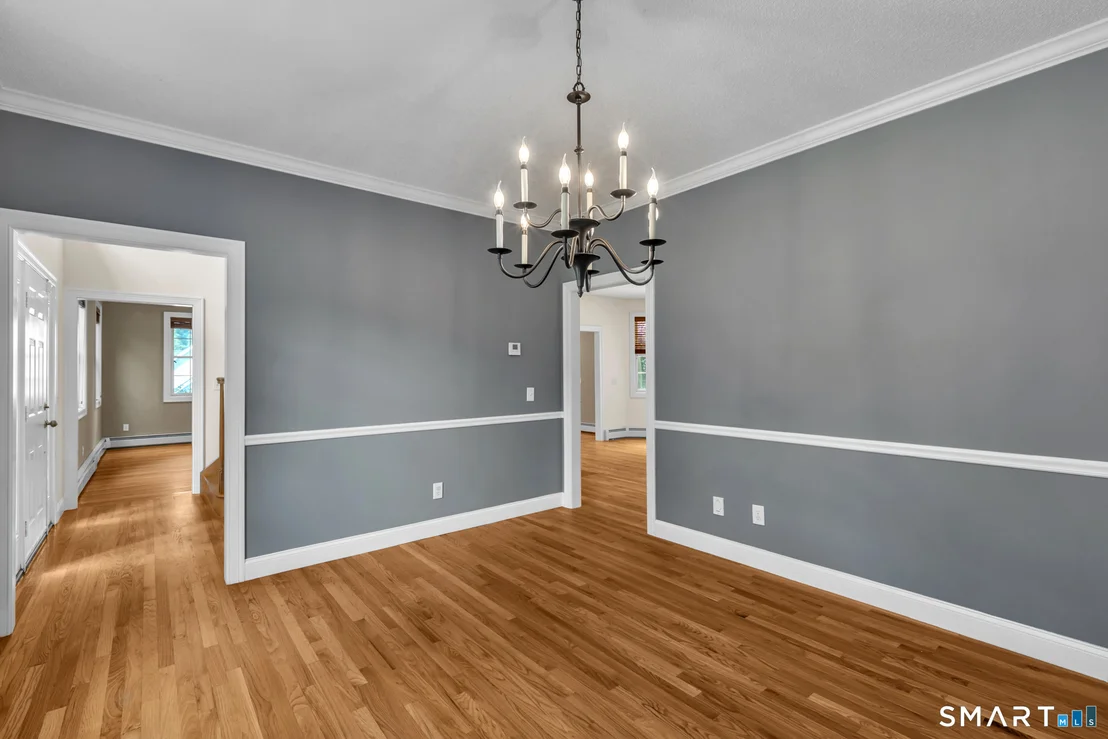 Photo of 6 Azalea Lane