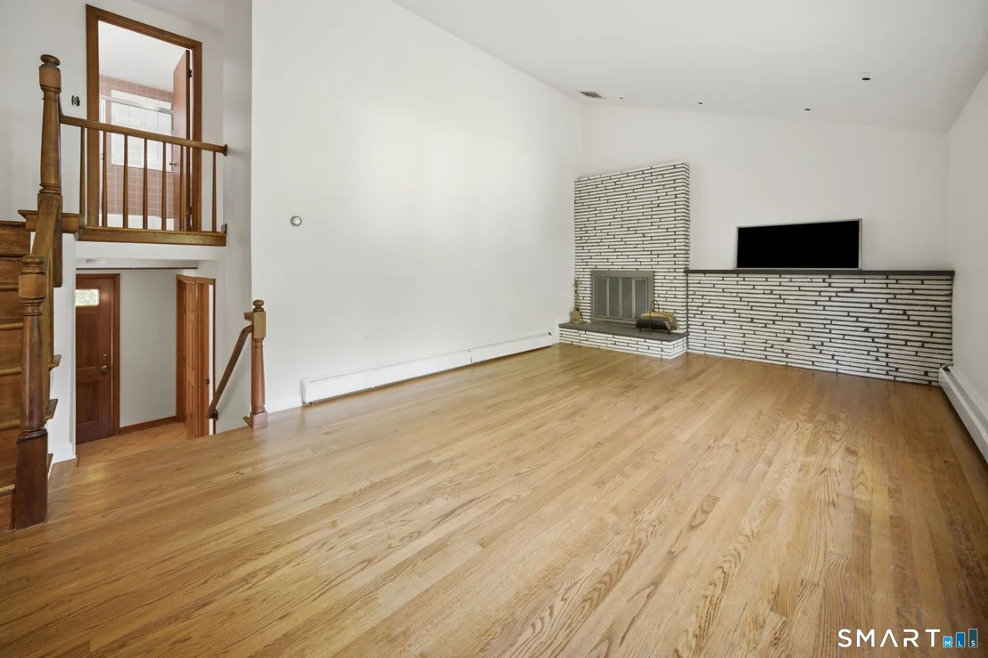 Photo of 40 Eastview Drive