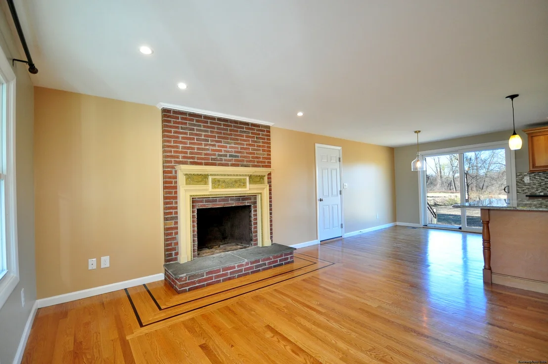 Photo of 605 Palisado Avenue